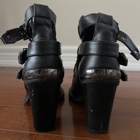 Call it Spring - Ankle Boots - Picture 3 of 4